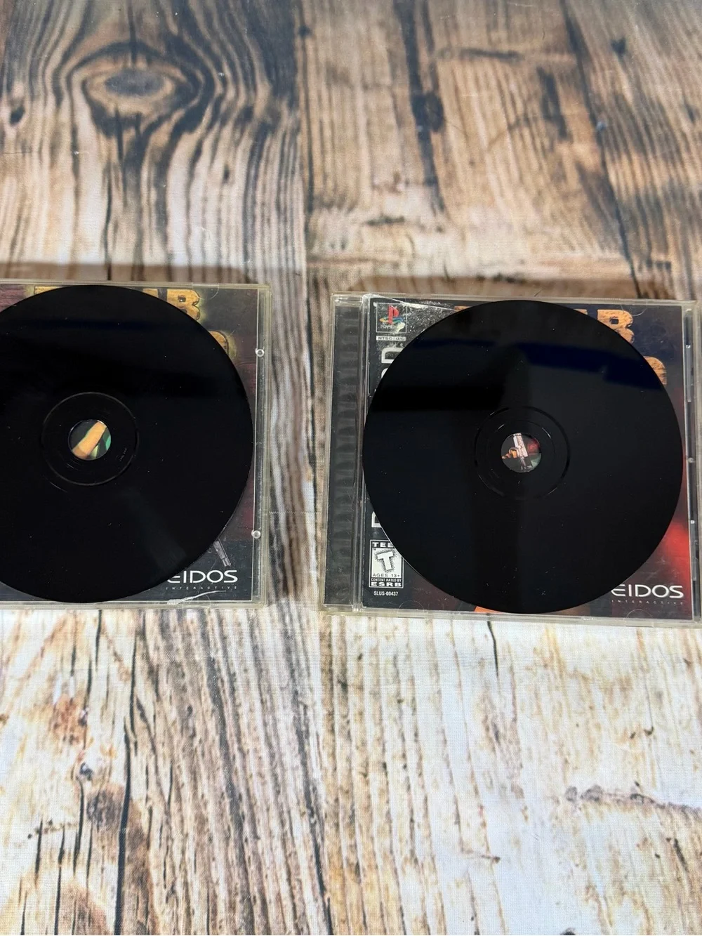 Tomb Raider / Tomb Raider II Sony Game Set - Black